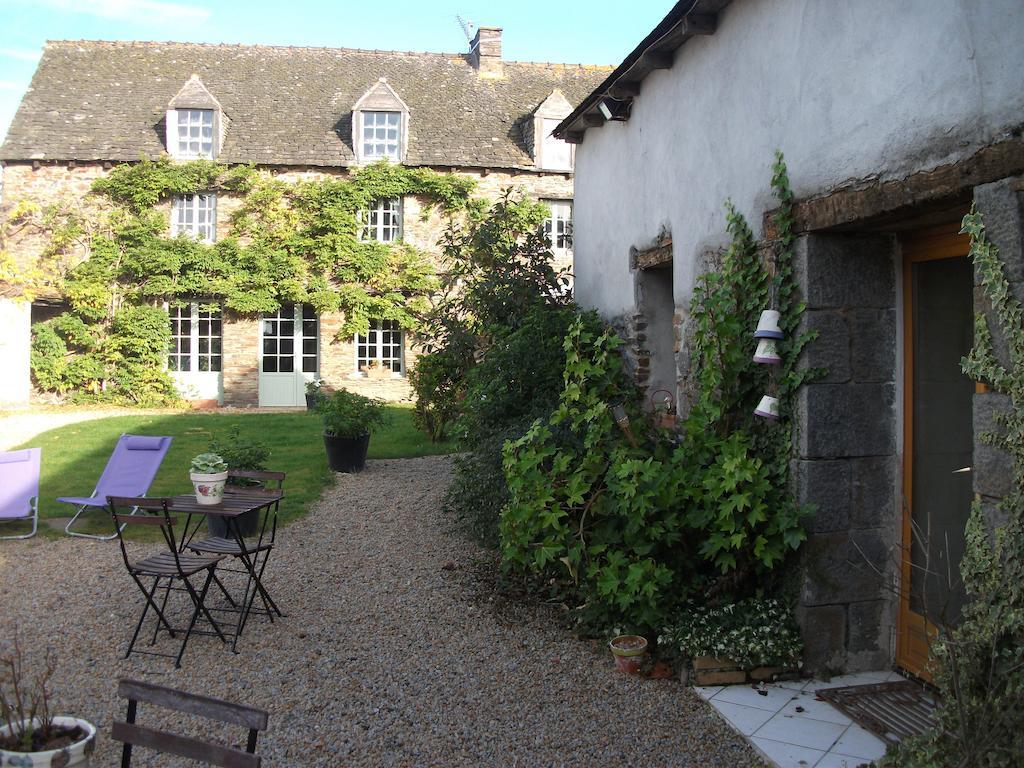 La Clef Du Four Bed & Breakfast Plesder Exterior photo
